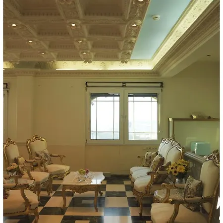 Hotel Esperides Naxos City